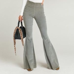 Show Me your Mumu Cam Cam Bells